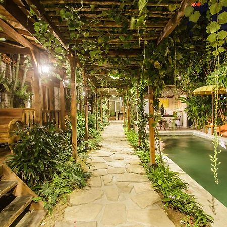 Bening Hut And Spa 세미냑 외부 사진