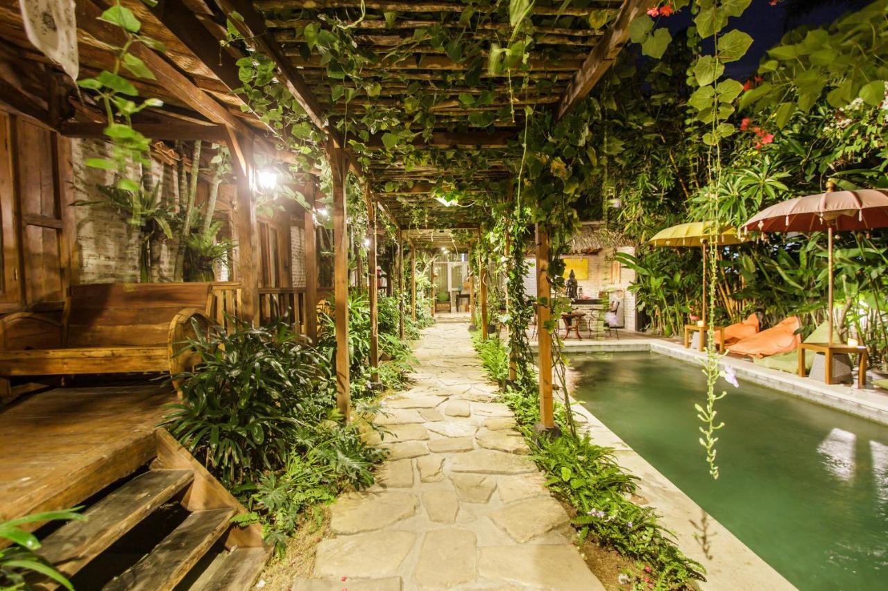 Bening Hut And Spa 세미냑 외부 사진