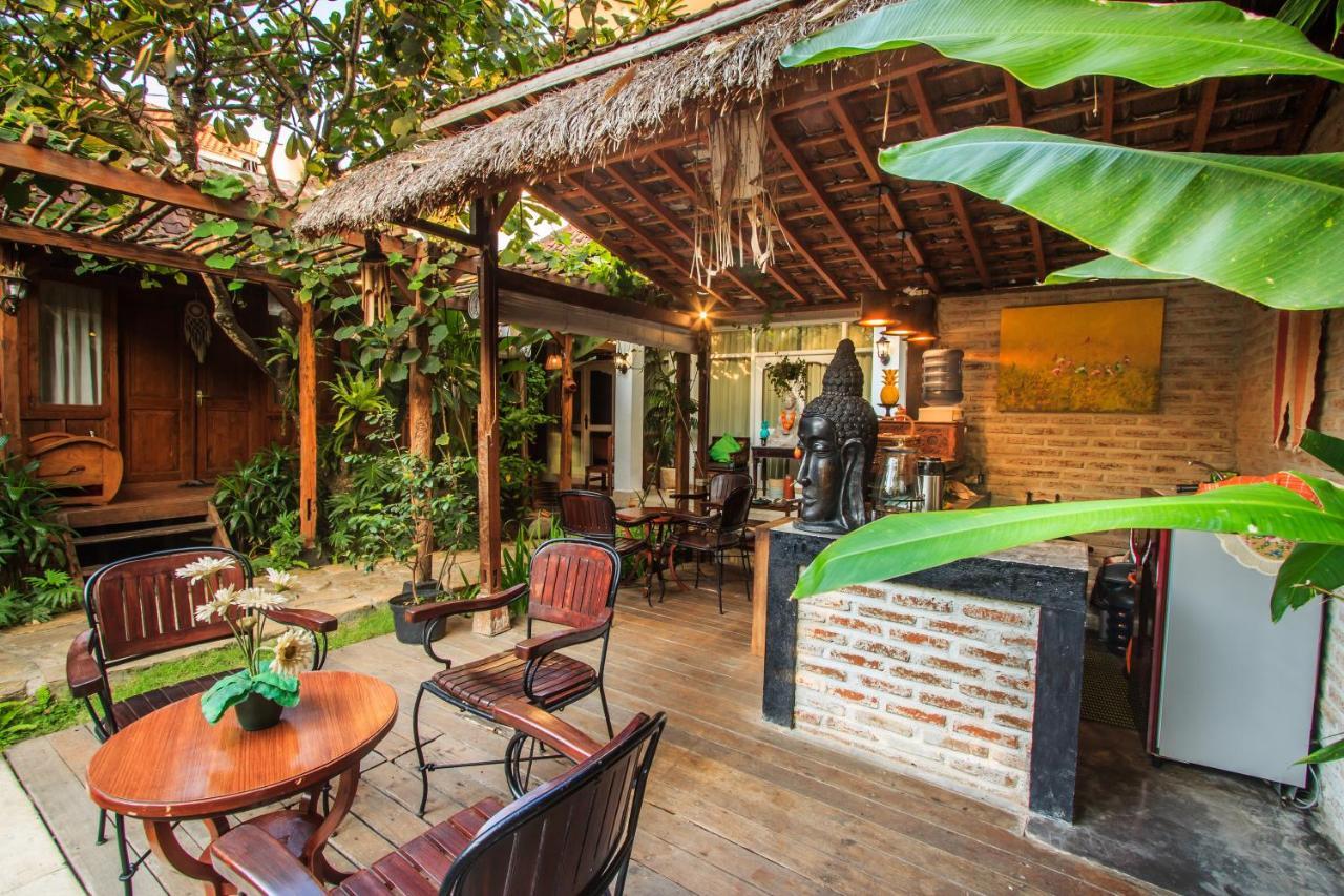 Bening Hut And Spa 세미냑 외부 사진