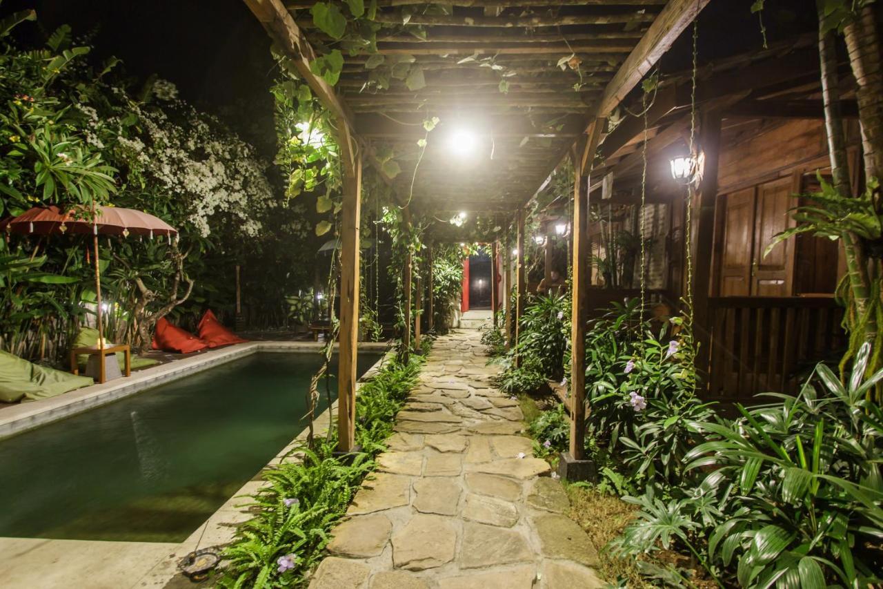 Bening Hut And Spa 세미냑 외부 사진