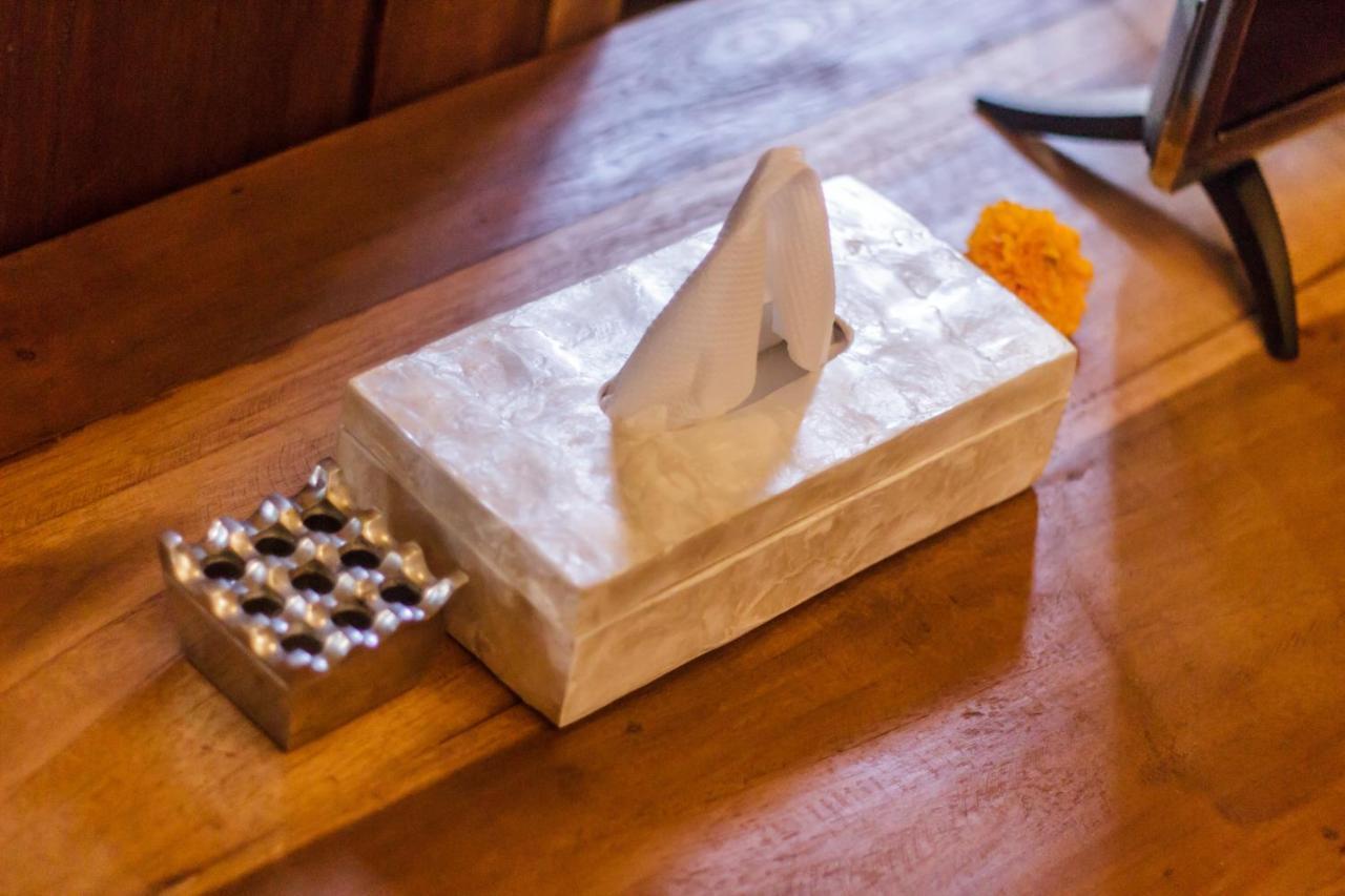 Bening Hut And Spa 세미냑 외부 사진