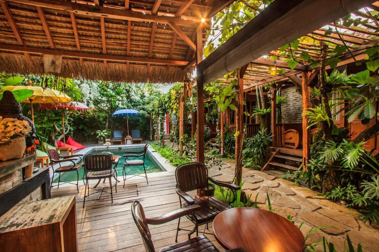 Bening Hut And Spa 세미냑 외부 사진